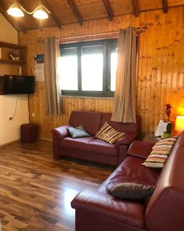 Betty Apartment *